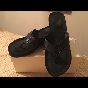 Coach Jolie Flip Flops in black, size 8